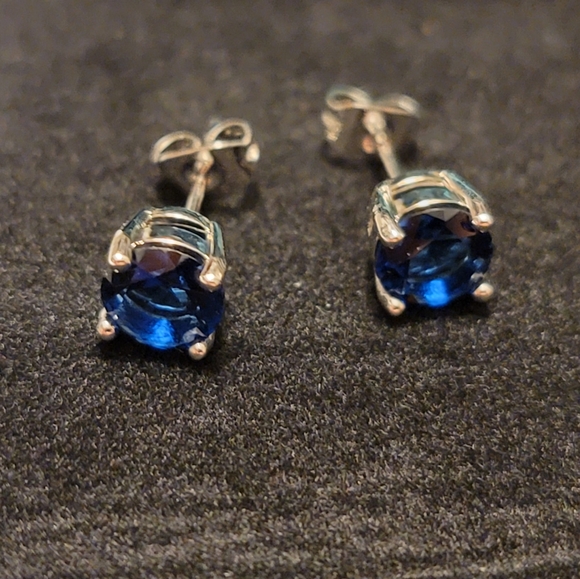 .925 Sterling Silver Blue Sapphire Gemstone Earrings - Picture 1 of 3
